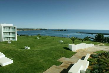 memmo baleeira hotel sagres