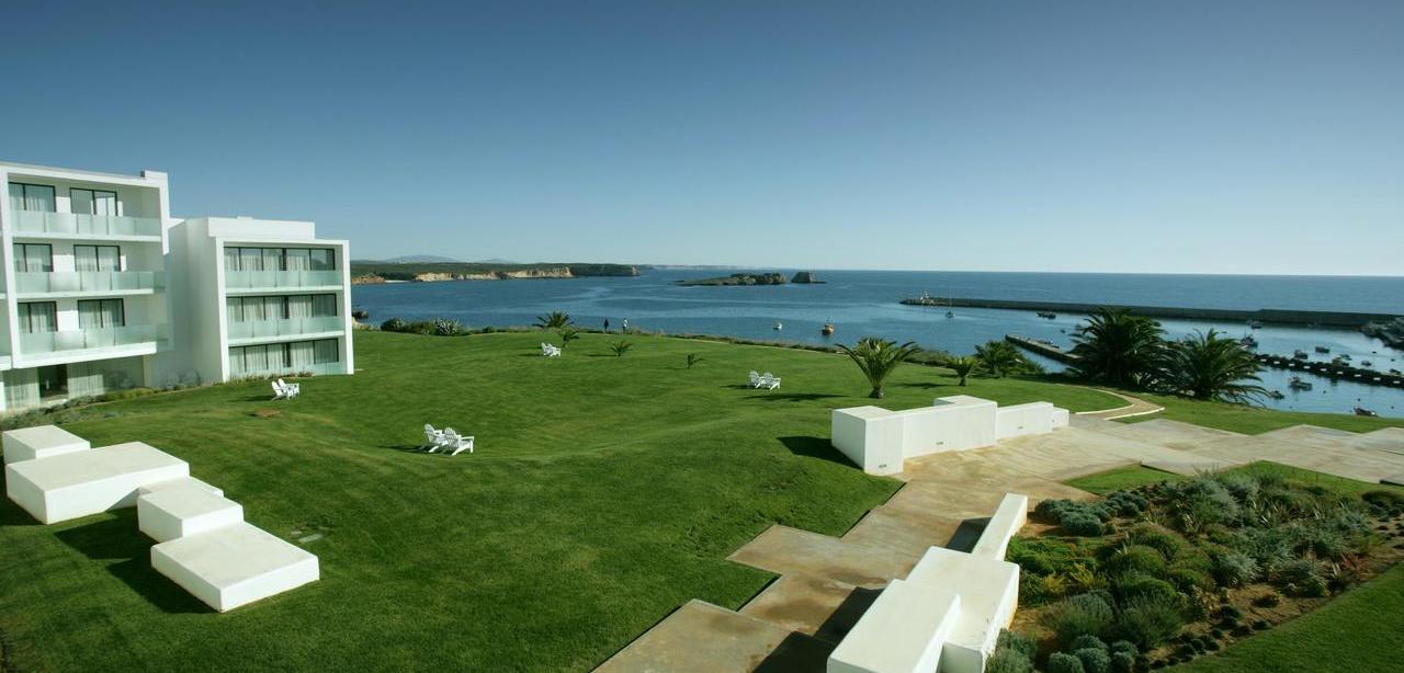 memmo baleeira hotel sagres