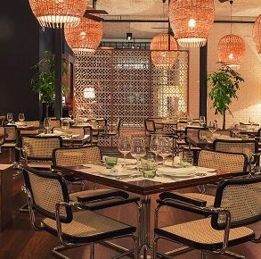 Flow Restaurant & Bar Porto Portugal