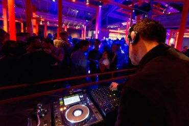 rive rouge bar nighclub disco lisboa lisbon