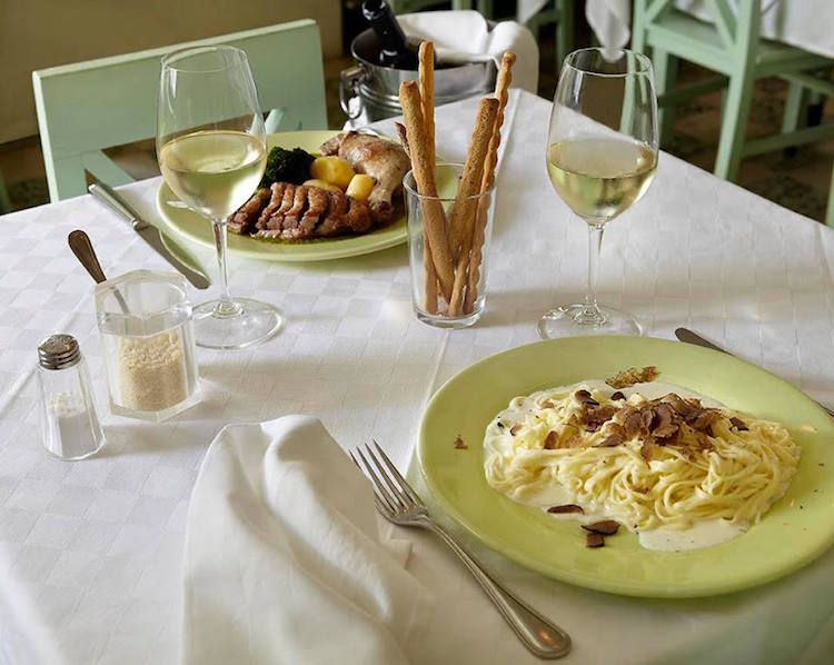 casanostra bairro alto lisbon