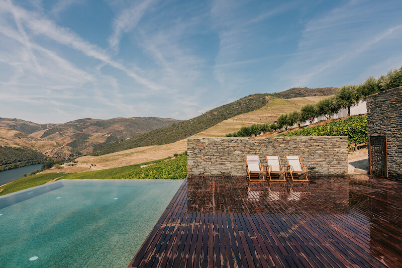 luxury farmhouse douro