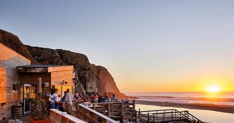 lisbon beach restaurant