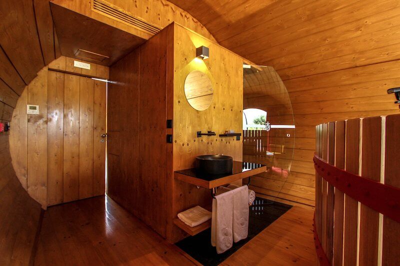 wine barrel rooms douro