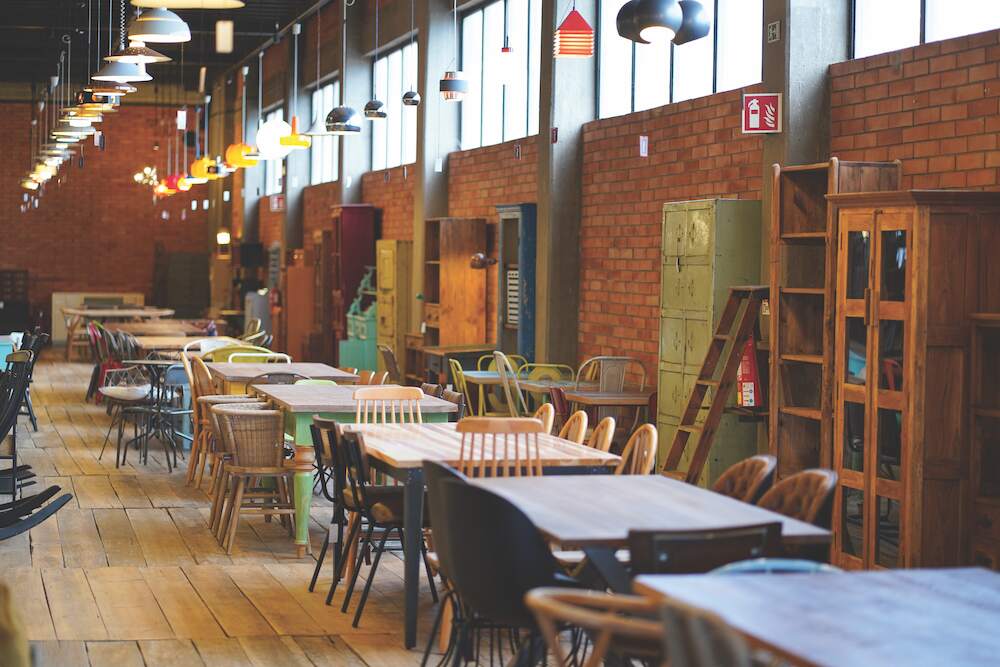 vintage furniture lisbon