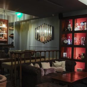 red frog speakeasy lisbon