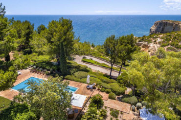 carvoeiro oceanfront villa rental