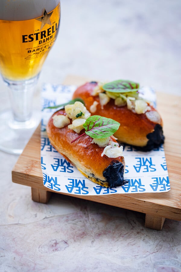 sea me octopus hot dogs