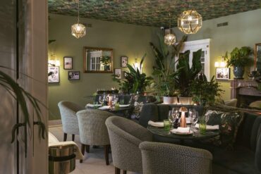 bougain cascais dining room