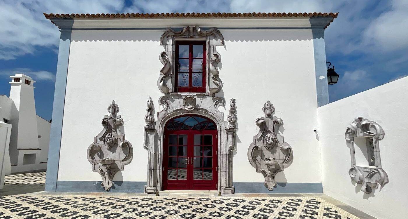 vermelho melides hotel