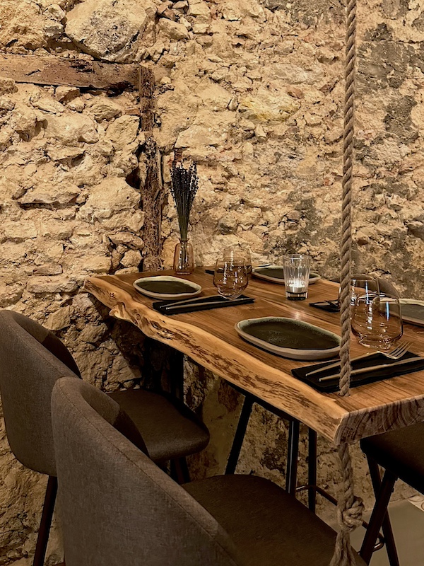 cheesy bar for cocktails lisbon