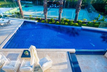 deluxe villa porches