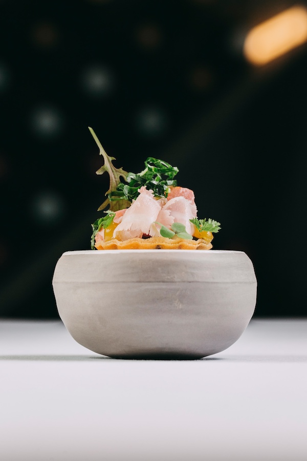 Angelica salvador in diferente