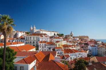 tips for travelling to lisbon