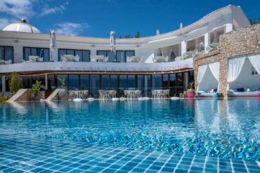 Miraval champagne lounge vila vita parc