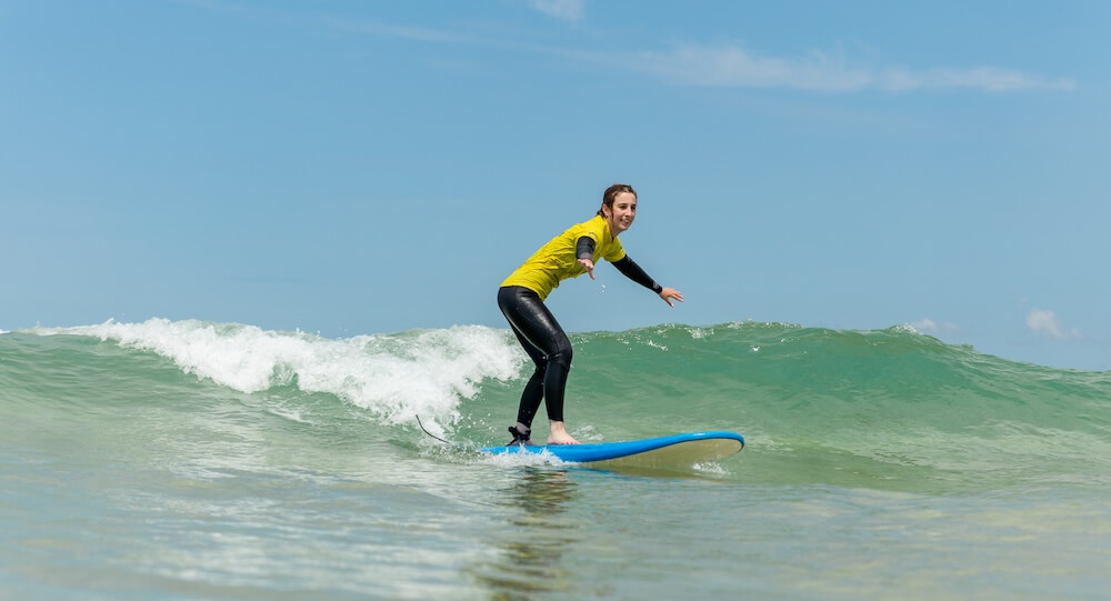 surf lessons omporta